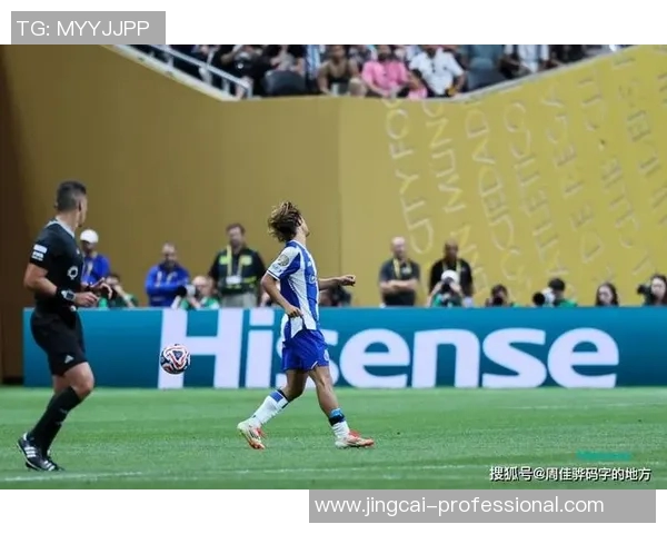 波尔图友谊赛大胜巴黎圣日耳曼神扑瞬间引发转会热议