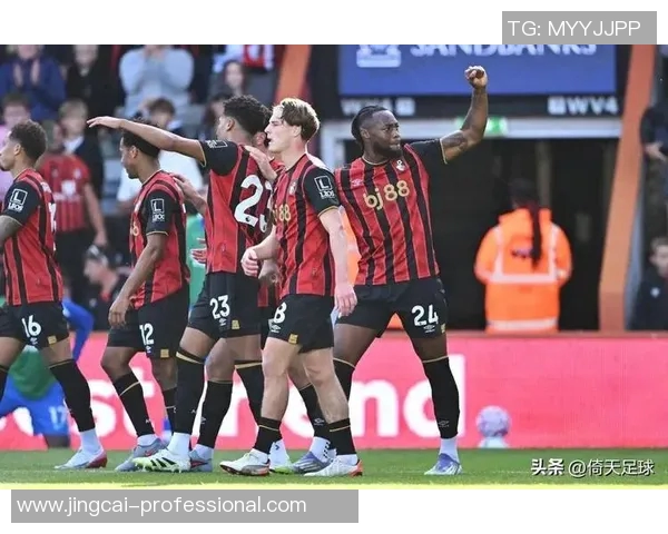 英超激战：本菲卡与AC米兰互交白卷全场沸腾点评引发热议