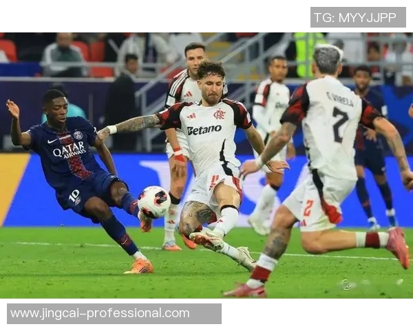 中超赛场曼联逆袭巴黎圣日耳曼全场沸腾历史冷门再现